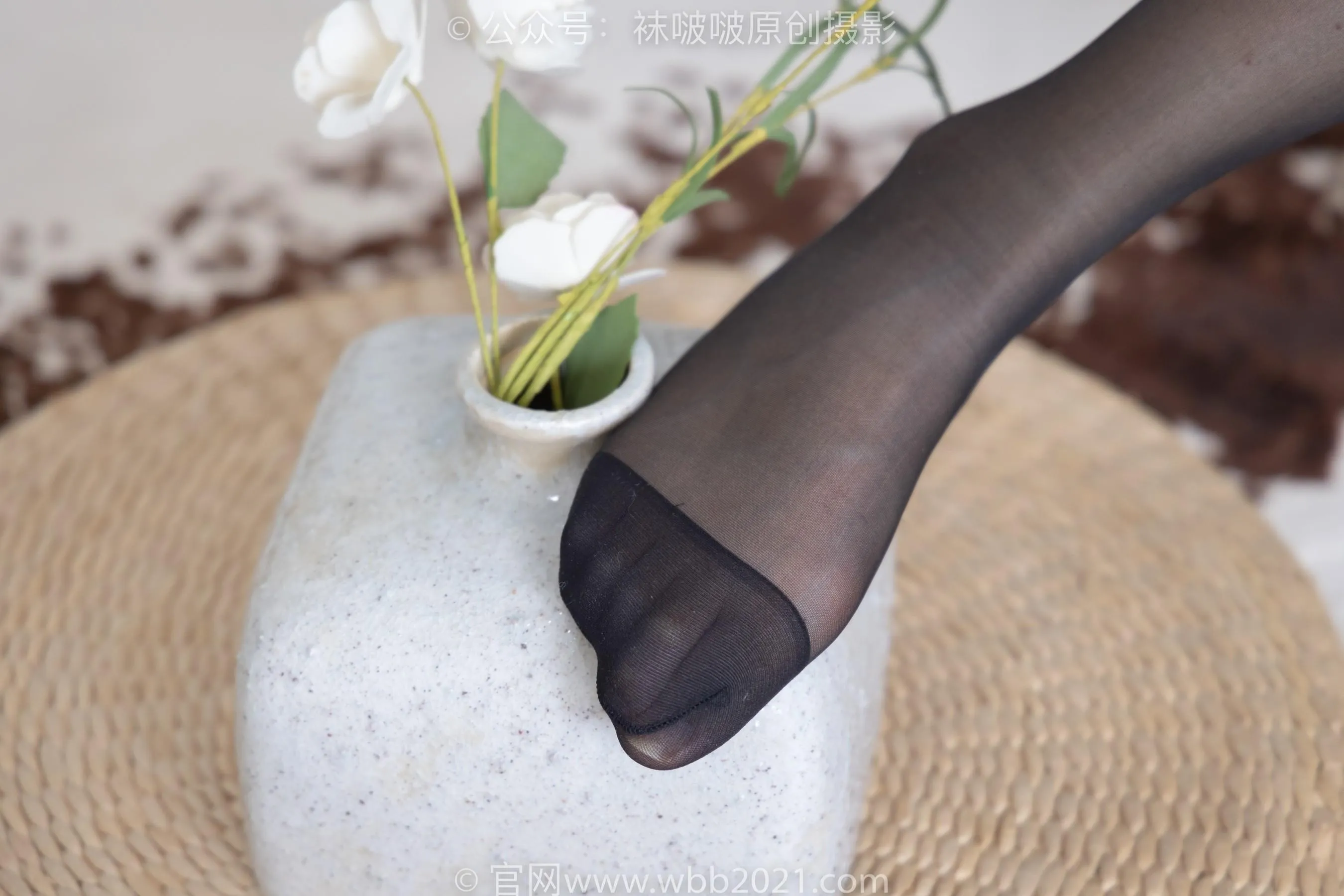 [BoBoSocks袜啵啵]NO.233 小甜豆-板鞋、黑丝 [89P]插图9